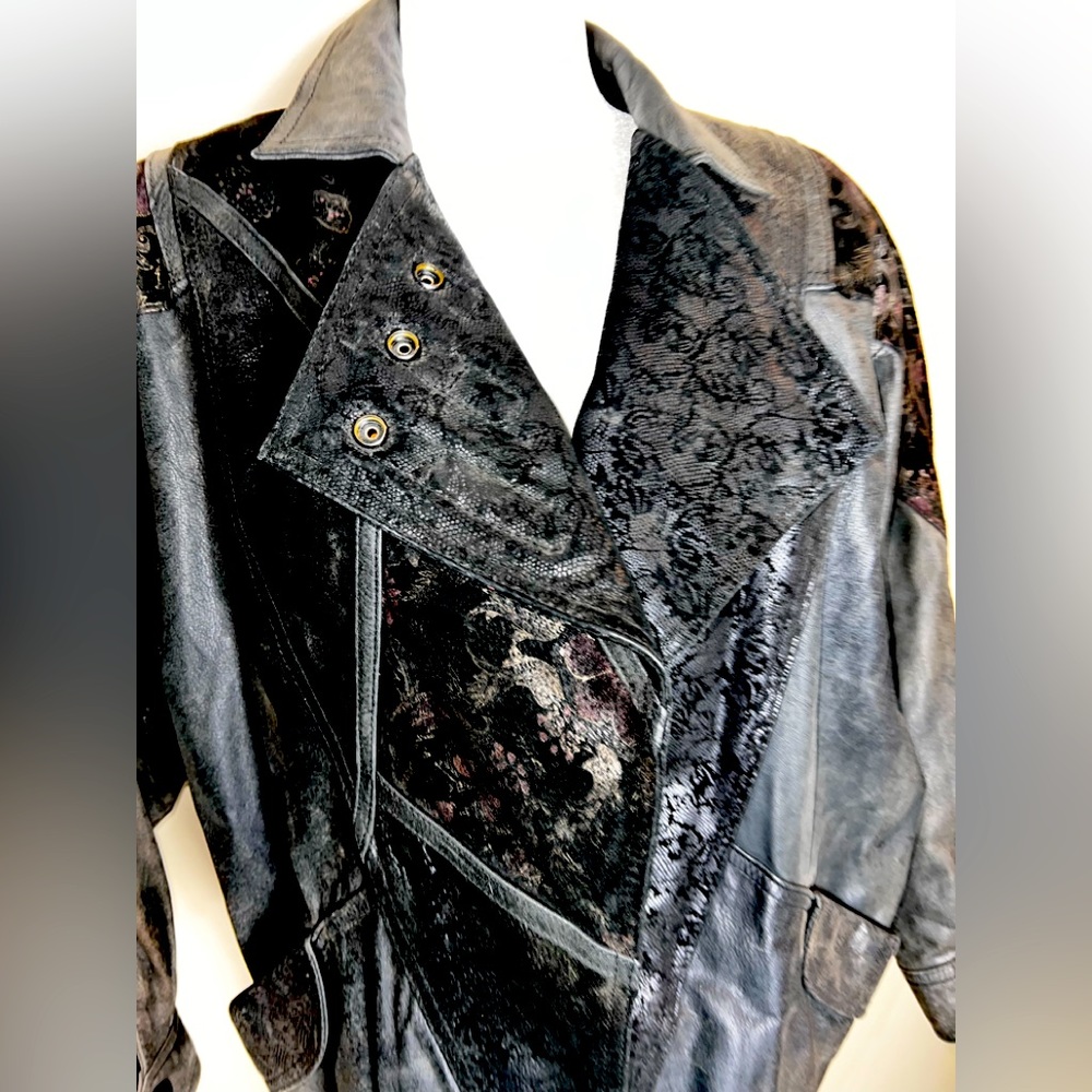 1980’s WILSONS Leather & Lace Patchwork Distressed Dolman Sleeve Art Jacket! Sml